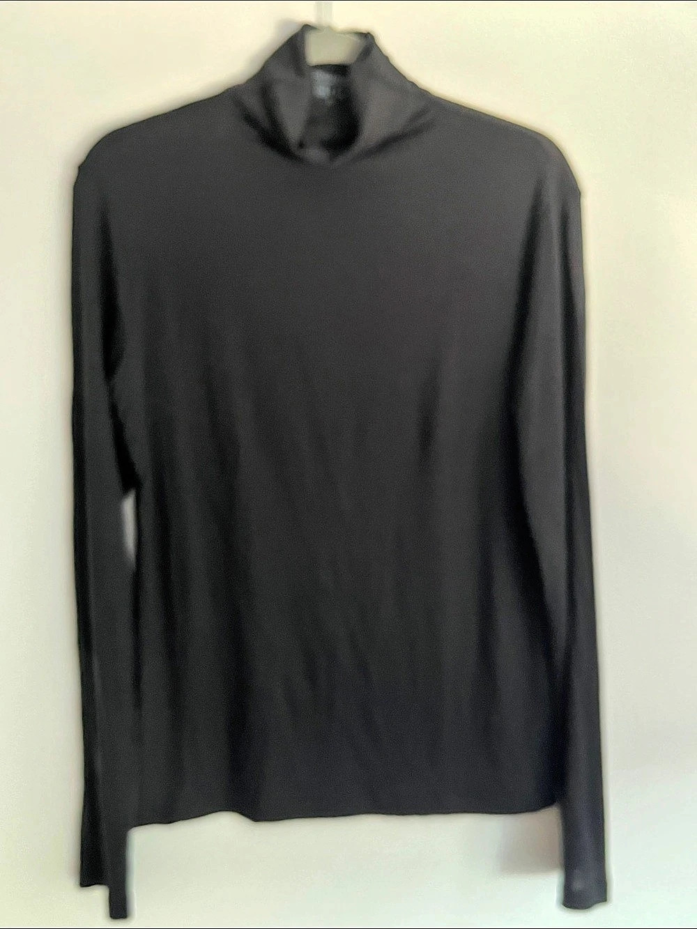 Uniqlo HEATTECH Long Sleeve Black turtleneck